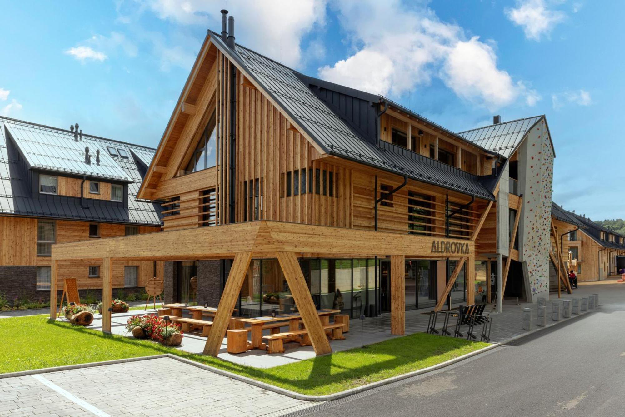 Aldrov Resort Vitkovice Exterior photo